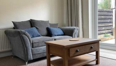 Rotherham,Meadowhall,Magna,Utilita Arena,with WIFi and Driveway - Foto 1