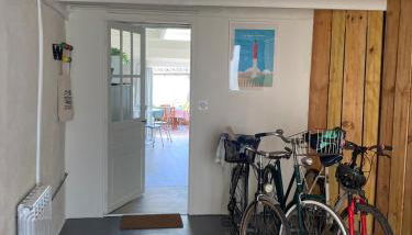 Le petit chai "classé de tourisme 3 étoiles" hyper centre La Tremblade - Foto 2