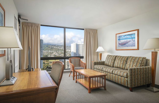 Aston Waikiki Sunset - Photo 33