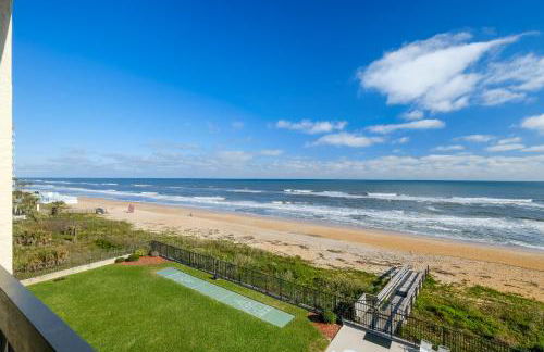 Luxury direct oceanfront corner with large private balcony, heated pool and garage - Photo 43