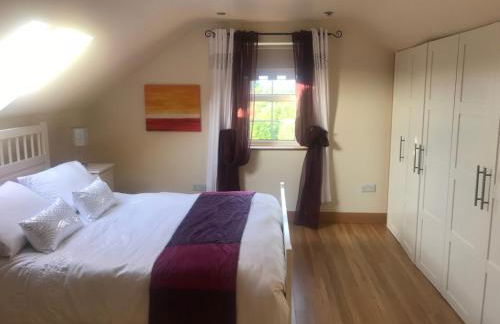 Dungannon 2 Bed Bungalow - Sleeps 5 - Pet Friendly - Foto 49