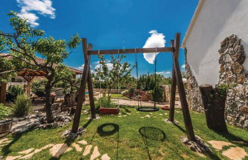 Two-Bedroom Holiday Home In Zemunic Gornji - Foto 8