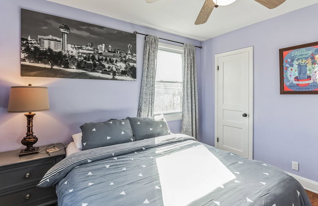 Bluebird Bungalow Chic Home, Quiet Neighborhood - Foto 5