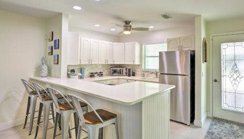 Boat Owners Paradise Jensen Beach Home with Dock! - Foto 5