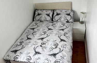 Luxury 4 Bed 3 bath 6 mins from City Renter - Foto 26