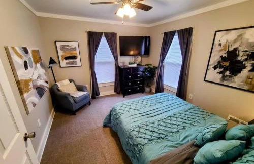 Downtown Kzoo with 3rd Floor Arcade Room - Foto 11