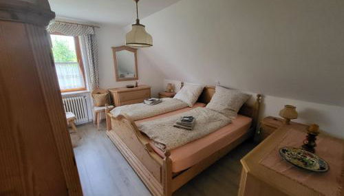 Große ruhige Ferienwohnung in Segringen, Dachterasse, Fernblick vom Grundstück - Foto 4