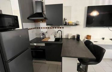 Joli Appart / Parking / CLIM / WIFI - Foto 4