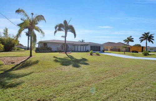 Pet Friendly Canal Front 3-Bedroom Grand Villa with Pool, Linai and Dock - Foto 52