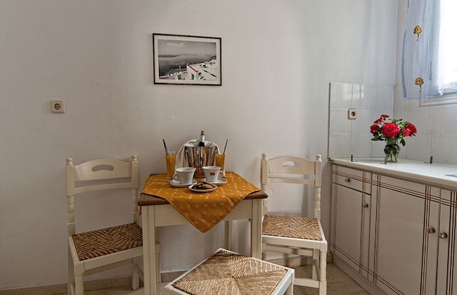 Sellada Apartments - Photo 15