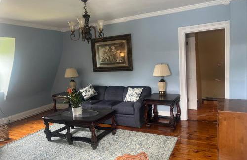 2Br Private Victorian Apartment in City location on half acre Sleeps 5 - Foto 23