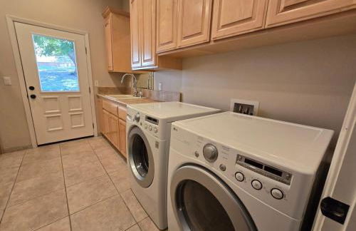 The Alhambra Retreat Gated Spacious Private - Foto 43