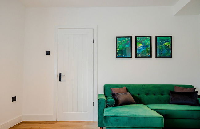 Host Stay Carlisle Road House - Photo 4