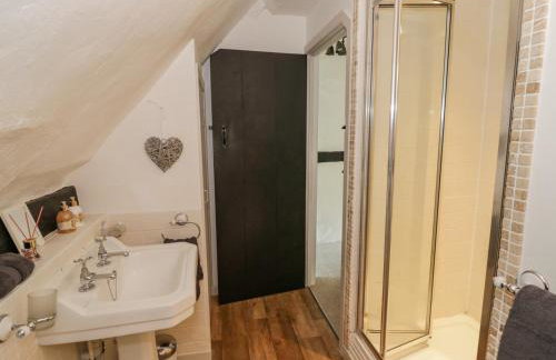 Bluebell Cottage - Photo 17