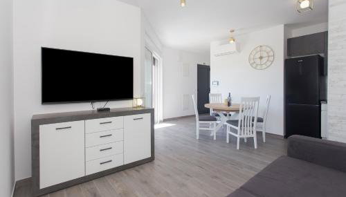 Modern apartment with swimming pool - Foto 2