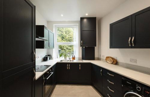 Luxury 3 Bed Home Near Peak District with Cinema Room - Foto 4