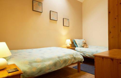 Filey Holiday Cottages - Photo 11