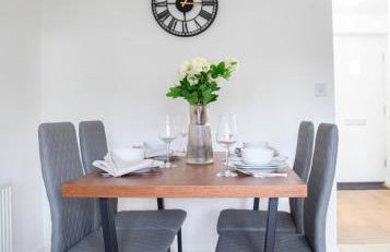 Fantastic House - Near Kempston Town Centre - Foto 8