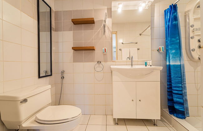 Large Villa With View! Private Pool Free Utilities! - Photo 20