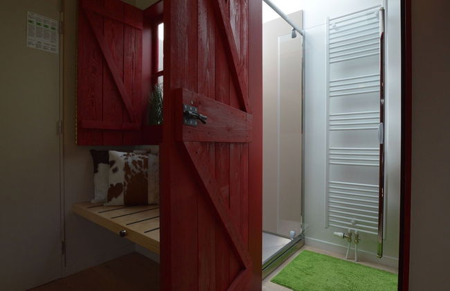 Chic Retreat Near Lake & Fens - Photo 25