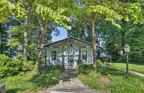 Dreamy Lake Norman Cottage with Panoramic Lake Views - Foto 3