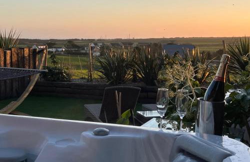 Sea Scape - Photo 27