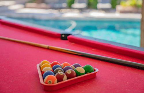 Cave Creek- Basketball Putt Putt Pool & Games - Foto 65