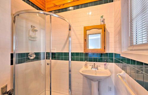 Screened Porch The Rock Cottage in Hot Springs - Foto 15