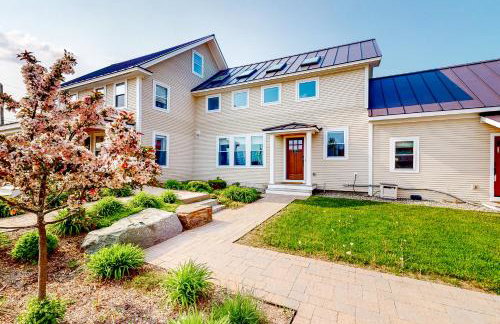 Waterbury-Stowe Farmhouse Units 1-3 - Foto 1