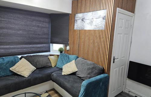 Femros Apartments, 15mins to city center. - Foto 8