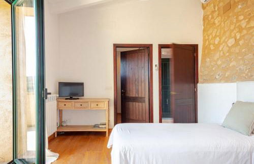 Masía La Torre Historia Encanto y Naturaleza a Solo 10 Minutos de Sitges Gran comodidad, Vista a los Viñedos en un pueblo autentico - Foto 39