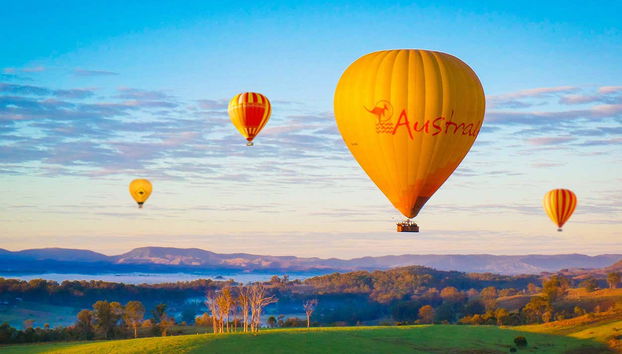 Globos volando sobre Gold Coast