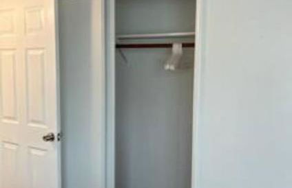 New 2BR Home w Parking Laundry in 580-80 - Foto 27