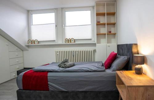 Serviceroom24 - Apartment 4 in Gladbeck WLAN - Smart-TV - 24-7 Check-in und Küche - Foto 26