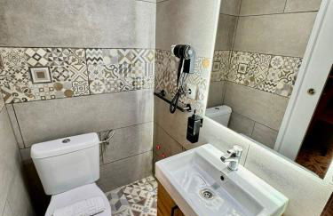 Estudio nuevo! Al lado del metro L1 L4 L5 - Foto 12