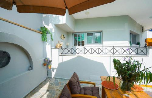 Moschato modern cozy apartment with private yard - Foto 7