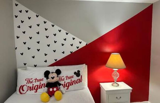 Amazing 5 BR w Game Room Minutes From Disney - Foto 58