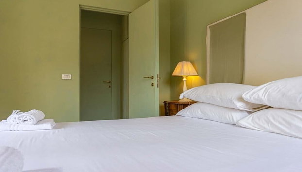EasyTopStay - Piazza Venezia Charming Penthouse - Foto 3, Quarto