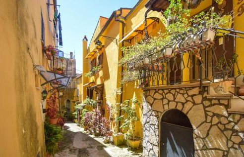 Nice Home In Venafro With House A Mountain View - Foto 21