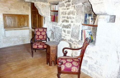 Maison chaleureuse à Lalbenque avec jardin clôturé - Photo 14