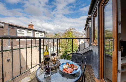 2 Bed Apartment - Cardiff City Centre - Free Parking - Foto 18