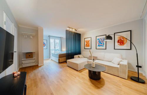 Luxurious 105m2 Penthouse in Prime Location 4 Bedroms & Balcony - Photo 14