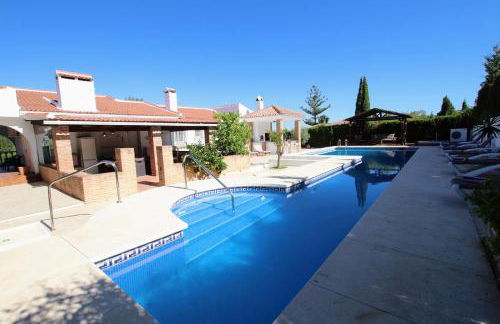 TESS Villa Andalucia - Photo 1