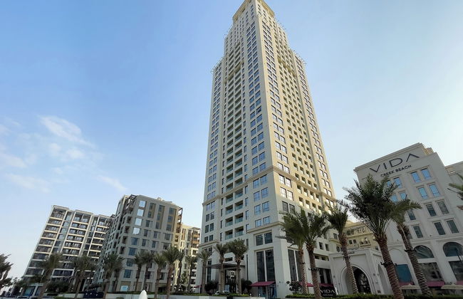 Cozy 1BR at Vida Residences Creek Beach - Photo 36