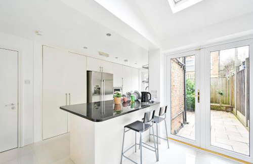 Lovely 4 Bedrooms Entire House In Hammersmith - Foto 8