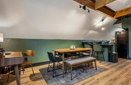 Modern A Frame Cottage - Photo 4