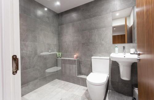 Riverside West End Apartment - Foto 34