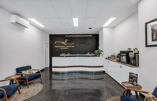 Melbourne Lifestyle Apartments - Best Views on Collins - Photo 4