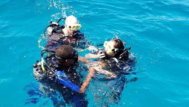 Prácticas en aguas confinadas