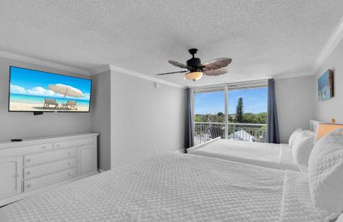 St Thomas - Waterfront Penthouse sleeps 16 w Pool & Boat Dock - Foto 31